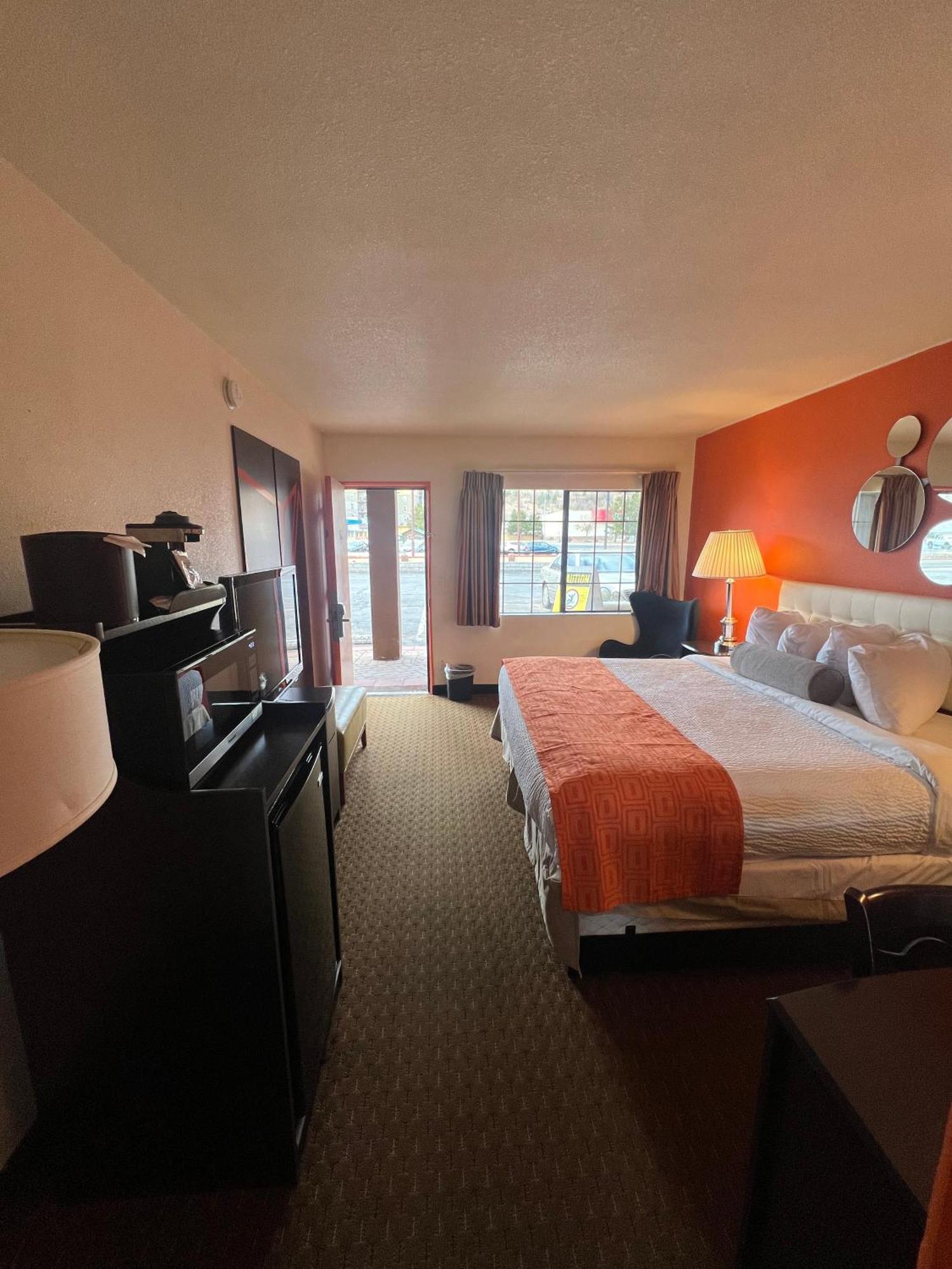 Howard Johnson By Wyndham Flagstaff University West Bagian luar foto