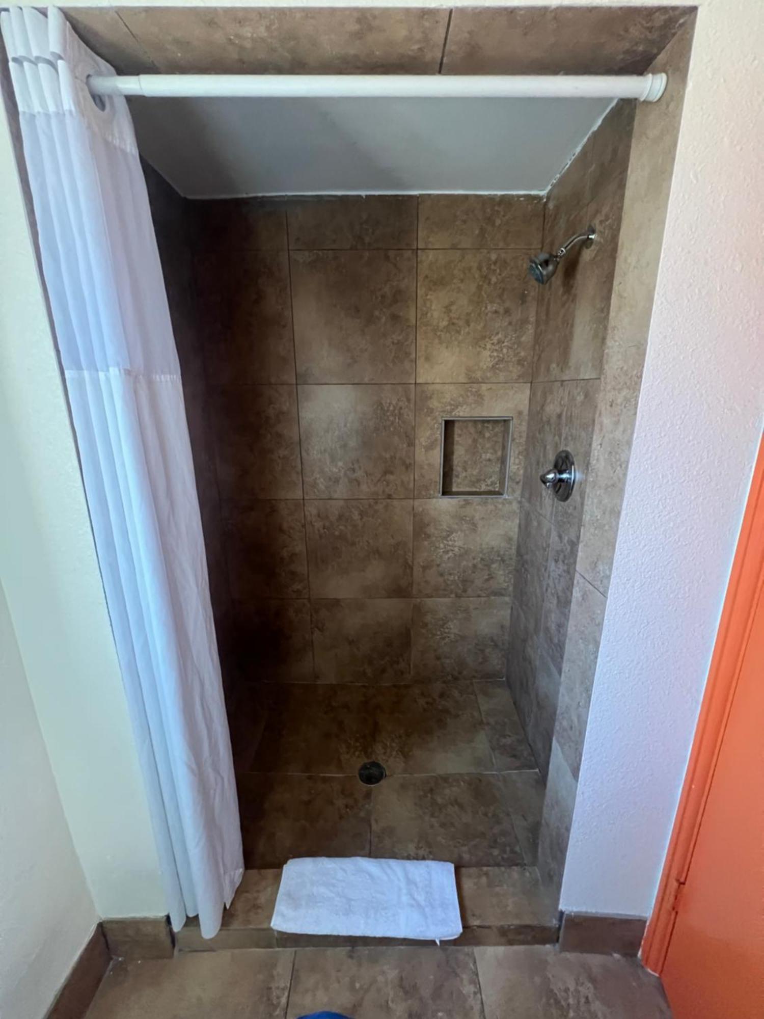Howard Johnson By Wyndham Flagstaff University West Bagian luar foto